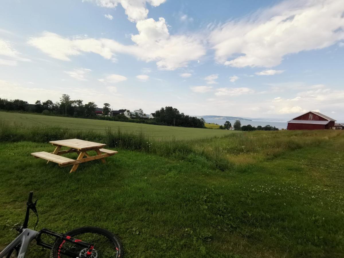 Idylliske Evjua Ved Mjosa Hotel Skreia Luaran gambar