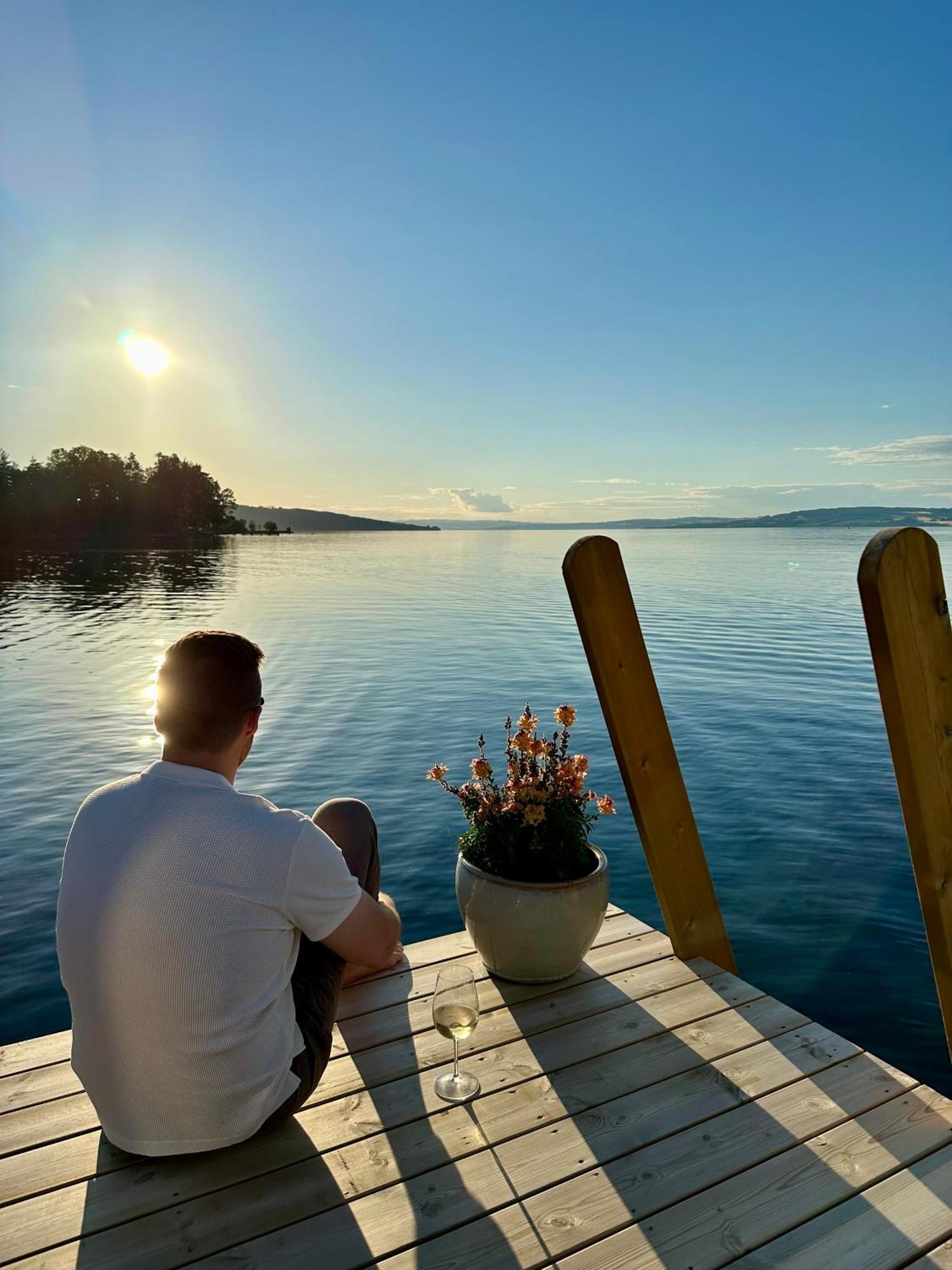 Idylliske Evjua Ved Mjosa Hotel Skreia Luaran gambar