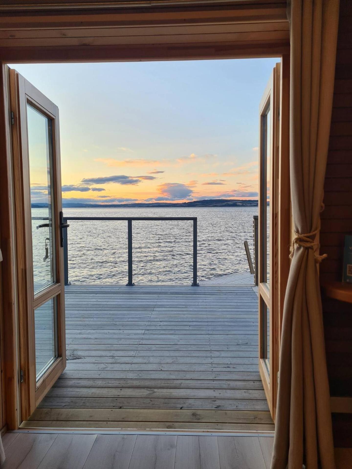 Idylliske Evjua Ved Mjosa Hotel Skreia Luaran gambar